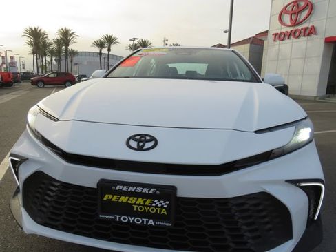 Certified 2026 Toyota Camry SE image 5