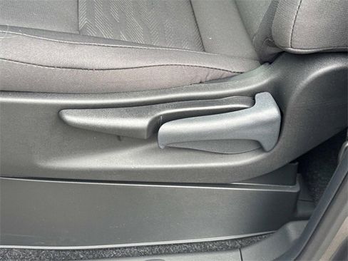 New 2026 Nissan Frontier S image 21