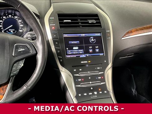 Used 2014 Lincoln MKZ w/ Equipment Group 101A Select FWD image 9