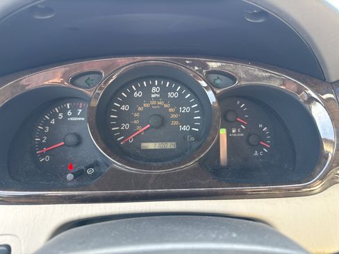 Used 2003 Toyota Highlander 4WD V6 image 4