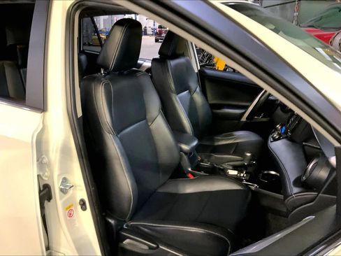 Used 2017 Toyota RAV4 Limited w/ All Weather Liner Package image 9