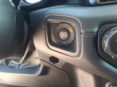 New 2026 Jeep Wrangler Unlimited Rubicon AWD/4WD image 16