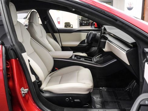 Used 2023 Tesla Model S Plaid image 38