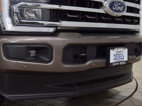 Used 2023 Ford F250 King Ranch image 11