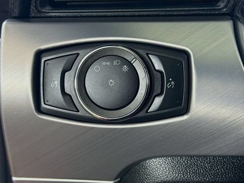 Used 2022 Ford Mustang Premium RWD image 10