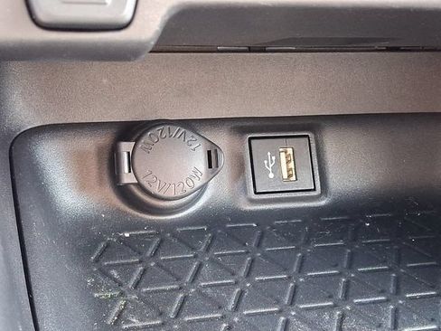 Certified 2025 Toyota RAV4 LE AWD/4WD image 23