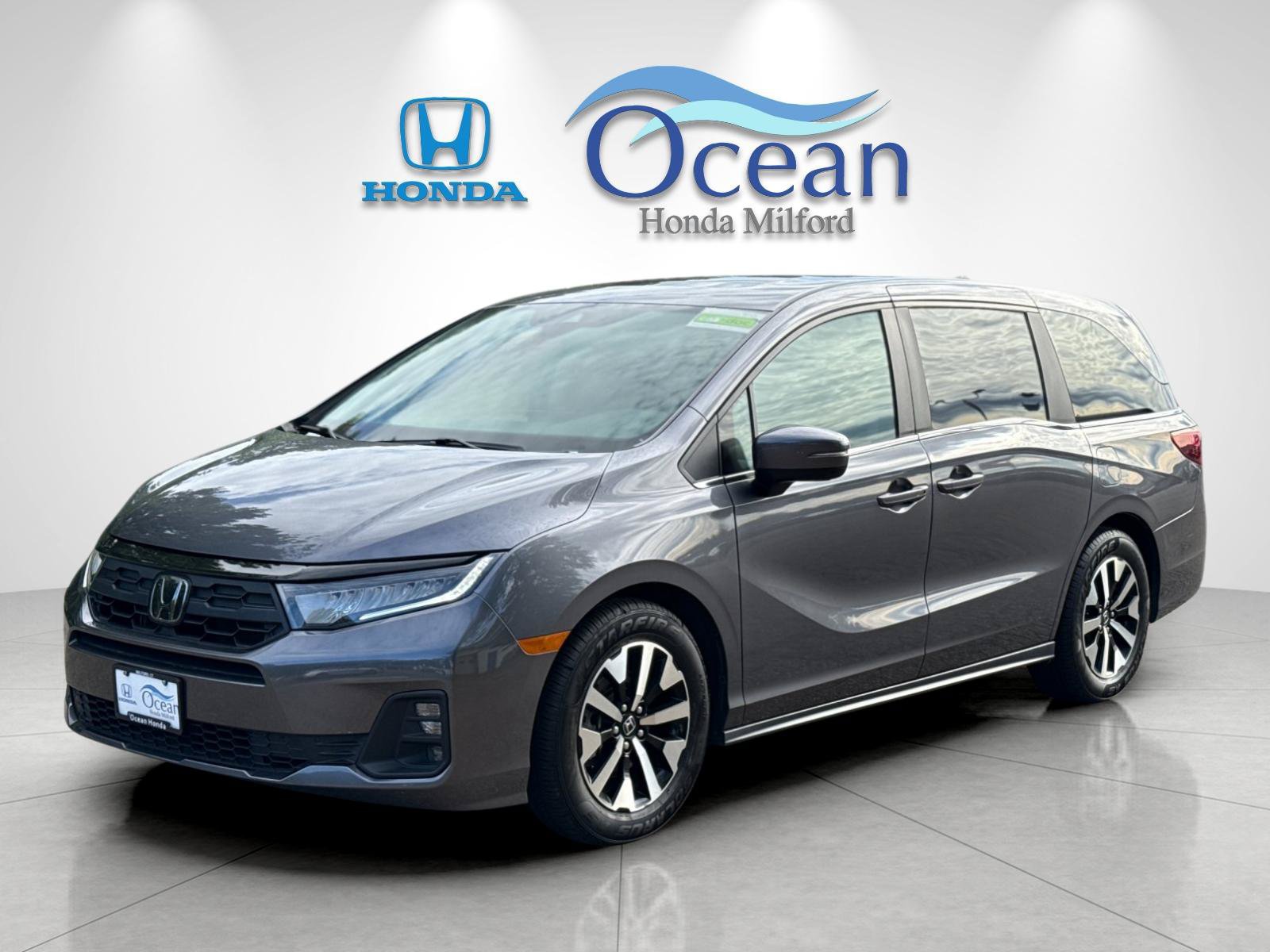 Used 2025 Honda Odyssey EX-L image 7
