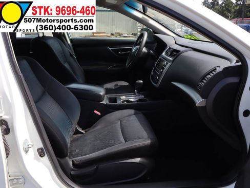 Used 2016 Nissan Altima 2.5 S w/ Power Driver Seat Package FWD image 18