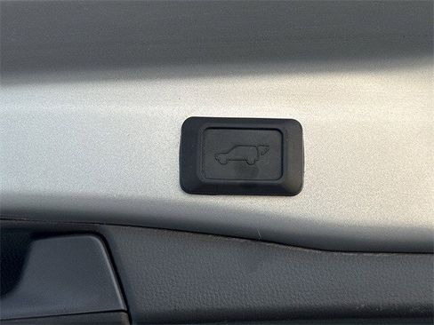 Used 2024 Toyota RAV4 XLE w/ Convenience Package image 34