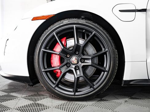 Certified 2022 Porsche Taycan GTS image 13