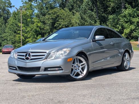 Used 2013 Mercedes-Benz E 350 Coupe image 4