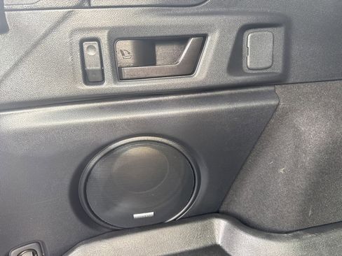 Used 2022 Subaru Outback Limited image 21