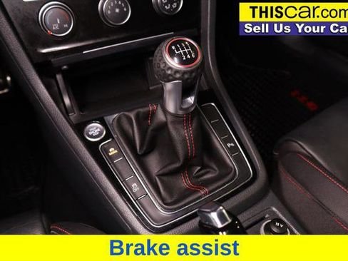 Used 2015 Volkswagen GTI SE image 16