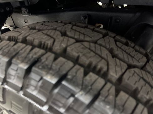 Used 2021 Toyota Tacoma SR5 image 42