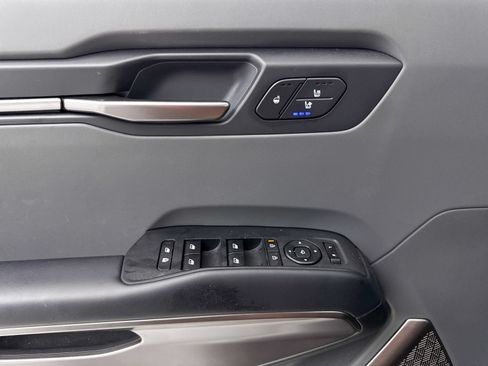 Certified 2024 Kia EV9 Wind AWD/4WD image 29
