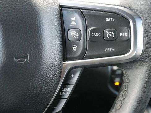 Used 2025 RAM 1500 Laramie image 24