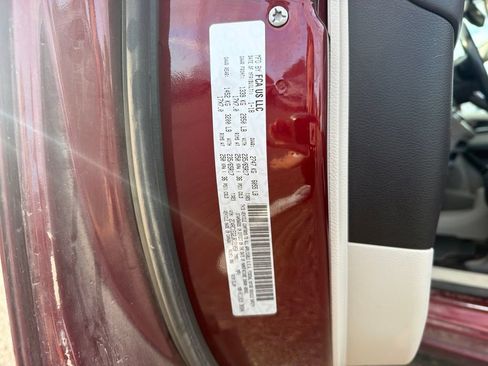 Used 2018 Chrysler Pacifica Touring-L Plus FWD image 33