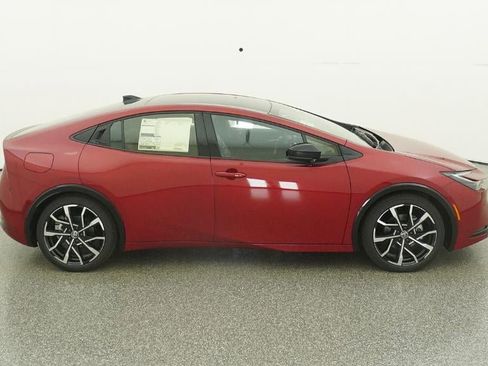 New 2026 Toyota Prius Plug-In Hybrid image 11