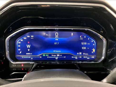 Certified 2023 Chevrolet Silverado 1500 LT AWD/4WD image 25