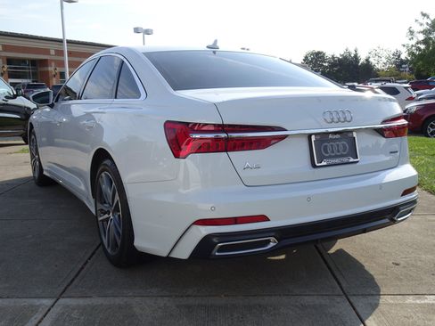 Used 2021 Audi A6 Premium Plus w/ Premium Plus Package AWD/4WD image 3