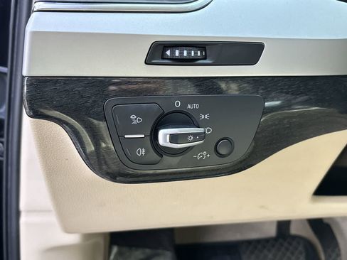 Used 2019 Audi Q7 2.0T Premium w/ Convenience Package AWD/4WD image 10