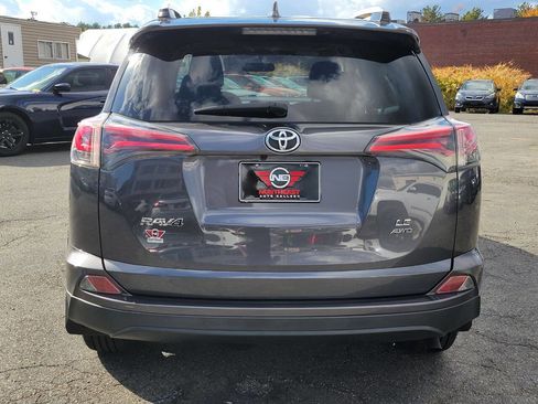 Used 2016 Toyota RAV4 LE image 7