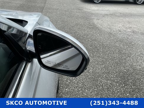 Used 2020 Nissan Altima 2.5 SL FWD image 10