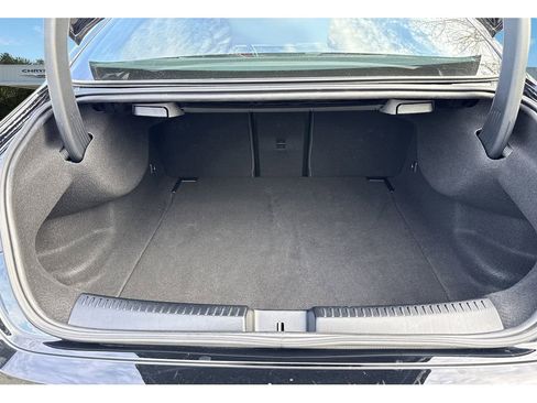 Used 2025 Mercedes-Benz CLA 250 image 37