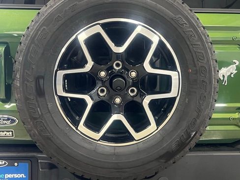 Used 2024 Ford Bronco Outer Banks image 10