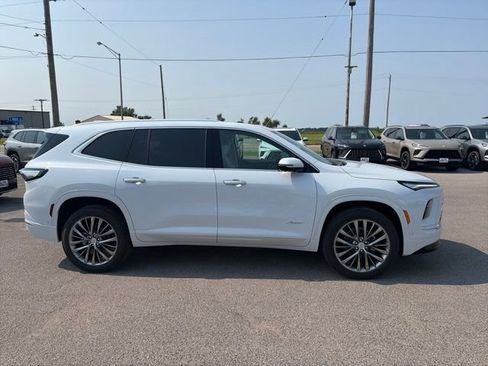 New 2026 Buick Enclave Avenir w/ Super Cruise Package AWD/4WD image 7