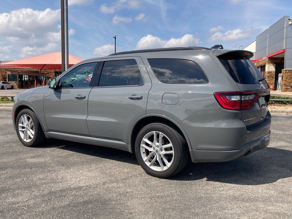 Used 2024 Dodge Durango GT RWD image 7