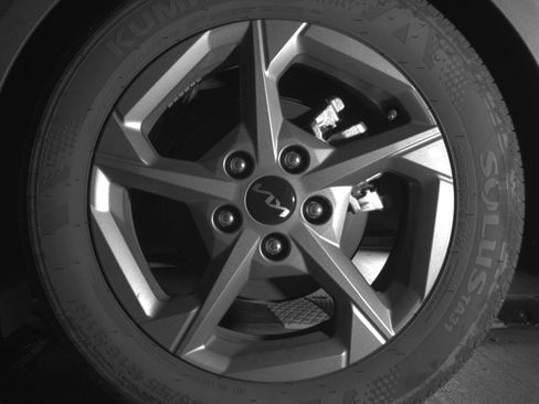 Used 2025 Kia K4 LXS image 14