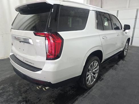 Used 2024 GMC Yukon Denali AWD/4WD image 4
