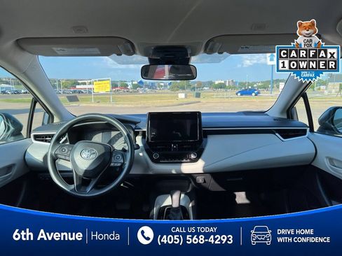 Used 2025 Toyota Corolla LE FWD image 18