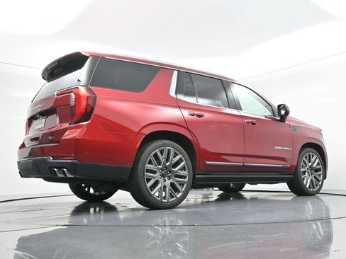 Used 2025 GMC Yukon Denali Ultimate AWD/4WD image 61