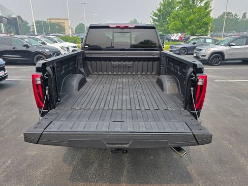 Certified 2025 GMC Sierra 2500 Denali w/ Denali Reserve Package AWD/4WD image 26