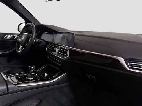 Used 2019 BMW X5 xDrive40i AWD/4WD image 29
