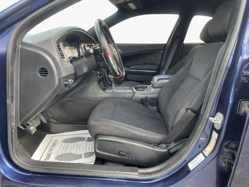 Used 2013 Dodge Charger SE w/ Connectivity Group image 13