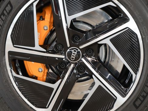 Used 2024 Audi RS e-tron GT w/ Carbon Performance Package image 4