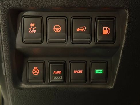 Used 2020 Nissan Rogue SL w/ Premium Package image 30