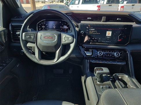 Used 2024 GMC Sierra 1500 AT4 w/ Technology Package image 17
