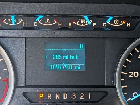 Used 2017 Ford F150 XLT image 8