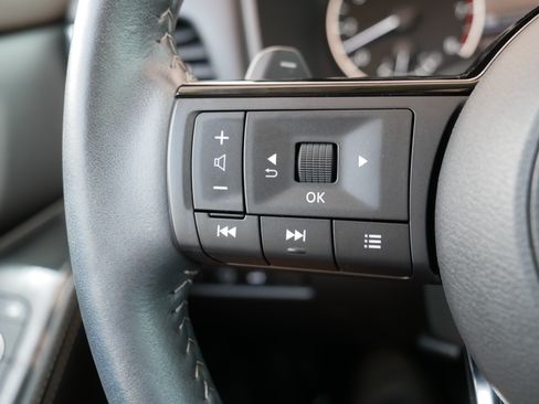 Certified 2023 Nissan Rogue SL w/ SL Premium Package AWD/4WD image 28