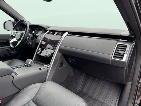 Used 2023 Land Rover Discovery S R-Dynamic image 43