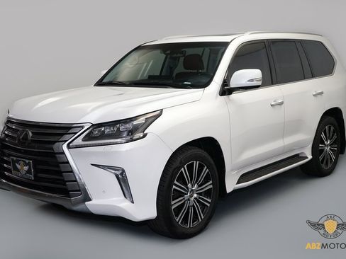 Used 2019 Lexus LX 570 570 image 3