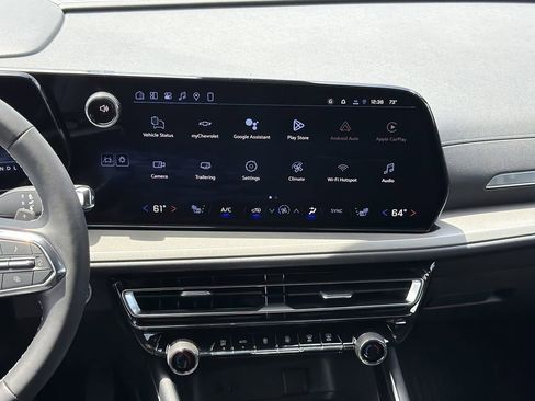 New 2026 Chevrolet Traverse LT w/ Sun and Wheel Package FWD image 4