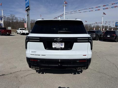 New 2026 Chevrolet Traverse RS image 4