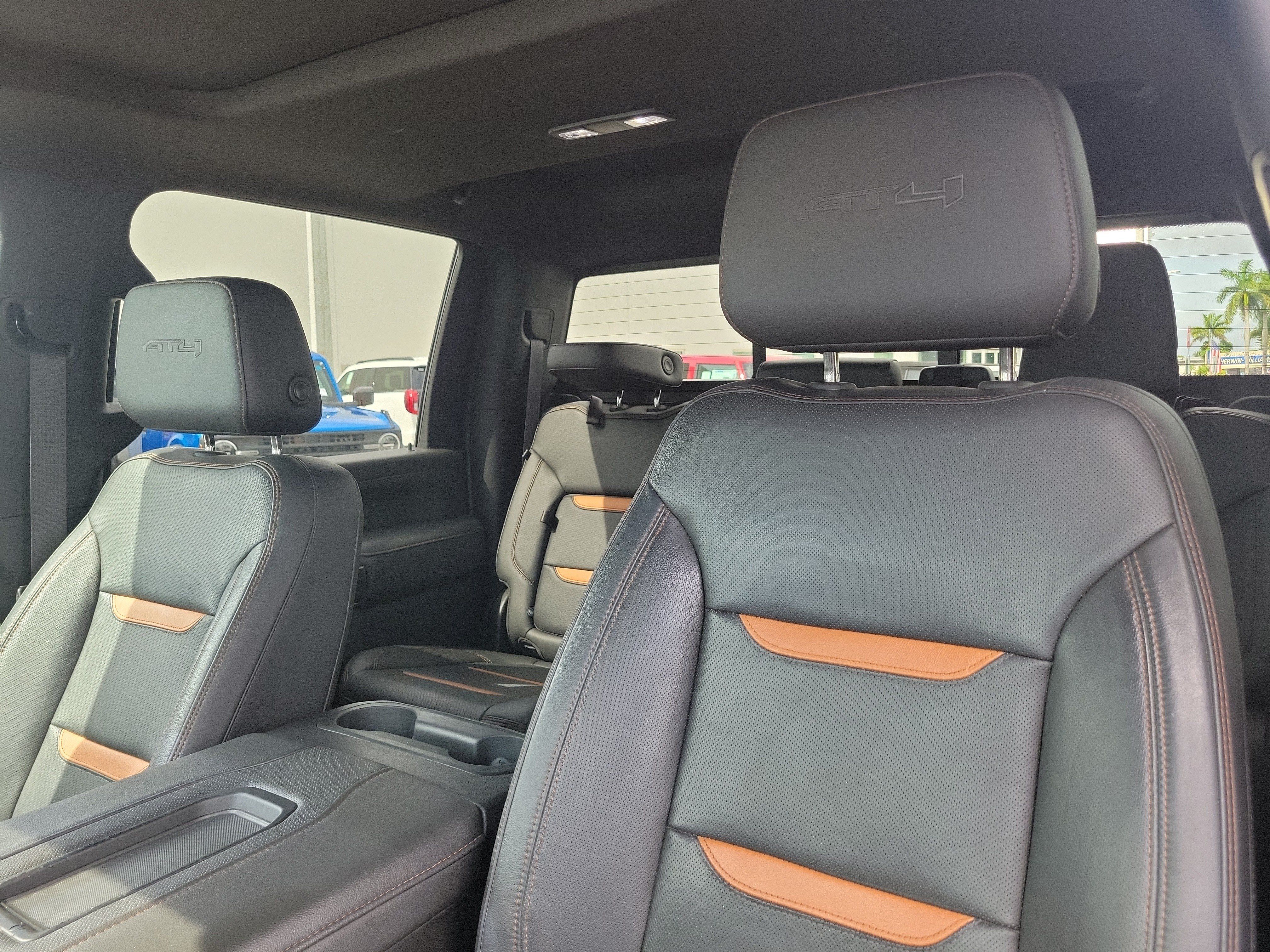 Used 2020 GMC Sierra 3500 AT4 w/ AT4 Premium Package AWD/4WD image 20