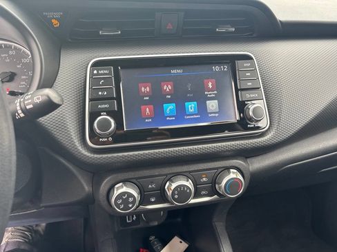 Used 2022 Nissan Kicks S w/ Interior Electronics Package FWD image 14
