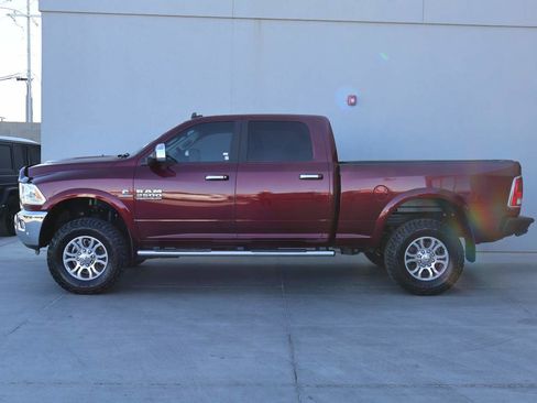 Used 2018 RAM 2500 Laramie w/ Convenience Group image 2